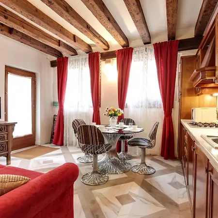 Angels House * Venecia